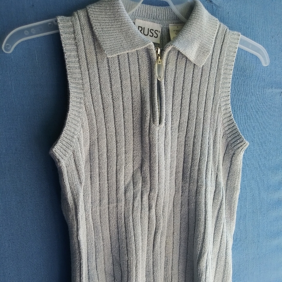Russ Women's Size Small Blue Sweater Vest Top - Picture 2 of 5